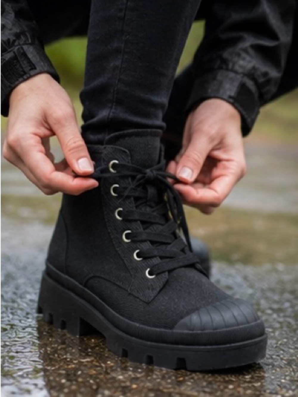 Brand new Universal Thread Teagan combat boots with original tags. - Picture 4 of 7